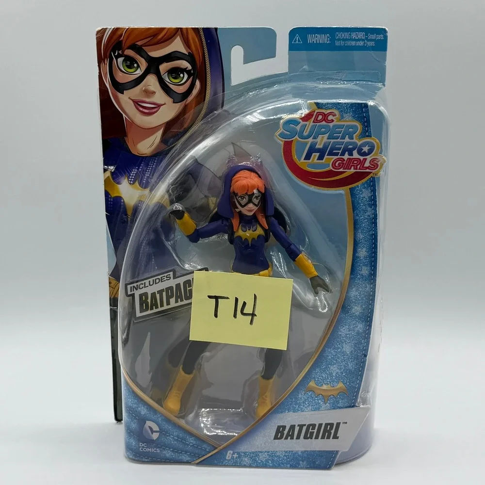 DC Super Hero Girls Batgirl Action Figure Mattel DMM32 Includes Batpack New